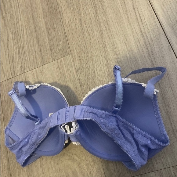 Adore me - Picture 2 of 3